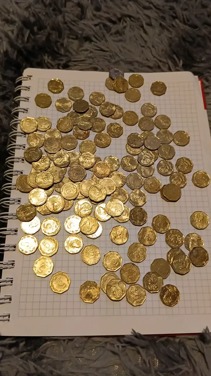 Lote de monedas antiguas de 5 pesos - 2