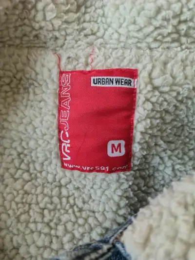 Chaqueta de mezclilla con forro de borrego - miniatura 3
