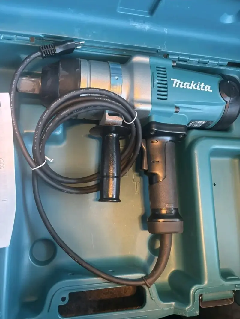 Llave de impacto Makita 1200W azul - 2