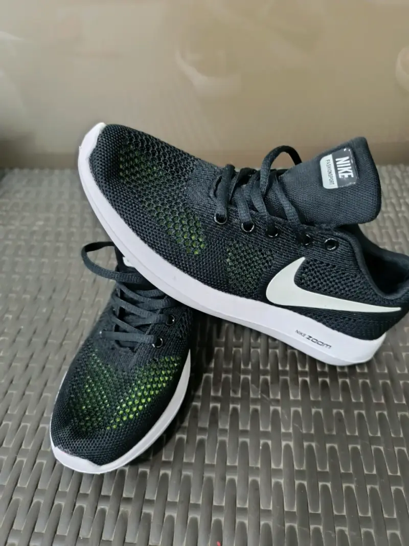 Zapatillas Nike Air Zoom Winflo 6 negras - 2