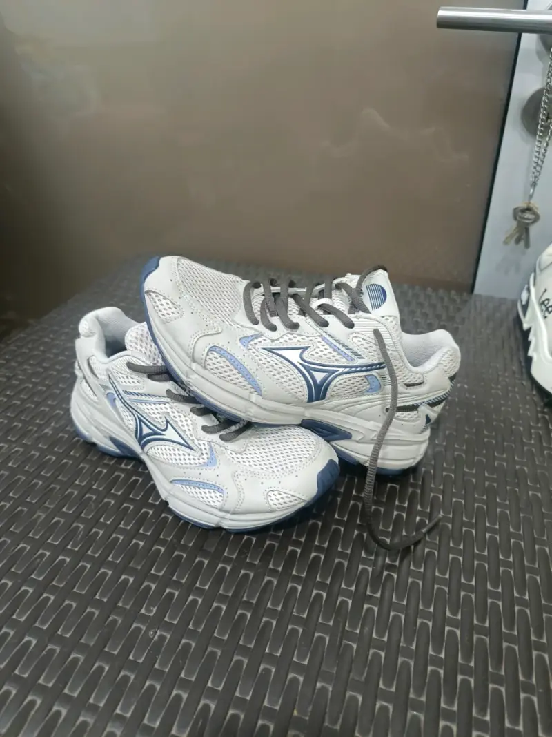 Zapatillas Mizuno Speed 2K para basquetbol - 2
