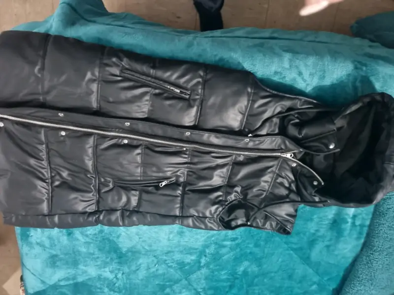 Chaqueta Larga Zara acolchado negro con capucha - 6