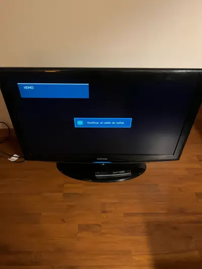 Televisor Samsung LCD 40” – Funciona Perfecto - miniatura 2
