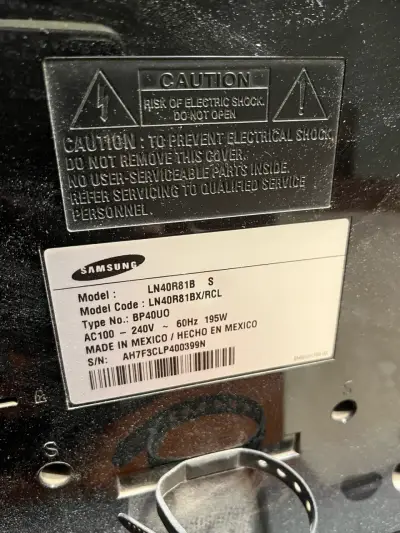Televisor Samsung LCD 40” – Funciona Perfecto - miniatura 4