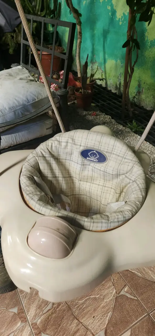 Columpio para bebé con soporte ajustable - 4