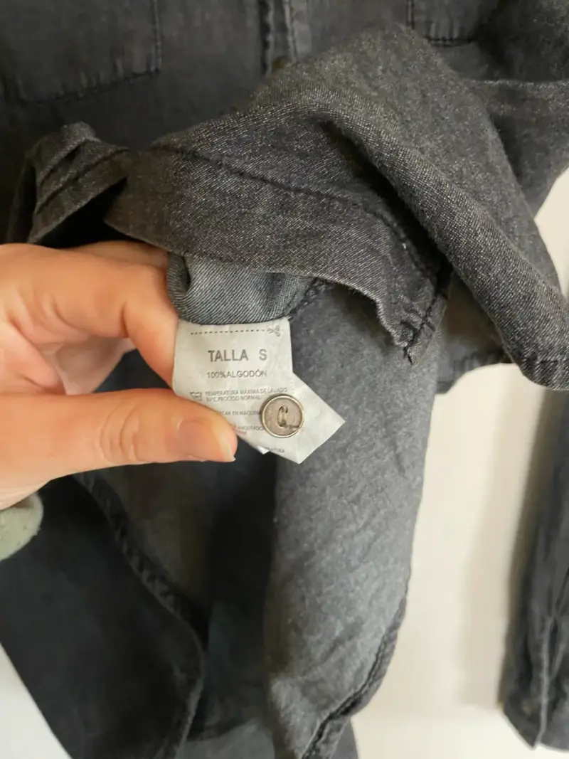 Camisa de mezclilla gris manga larga - 4