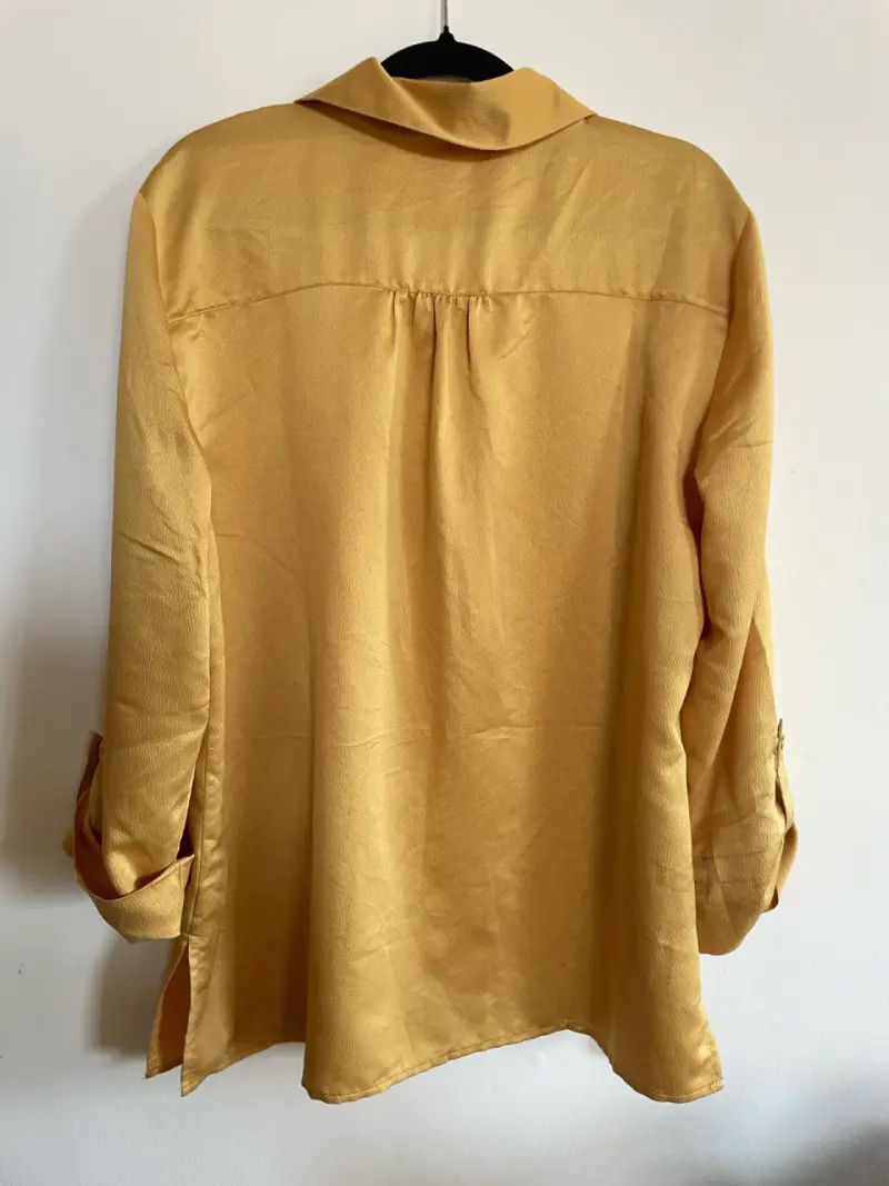 Blusa amarilla de manga larga para mujer - 4
