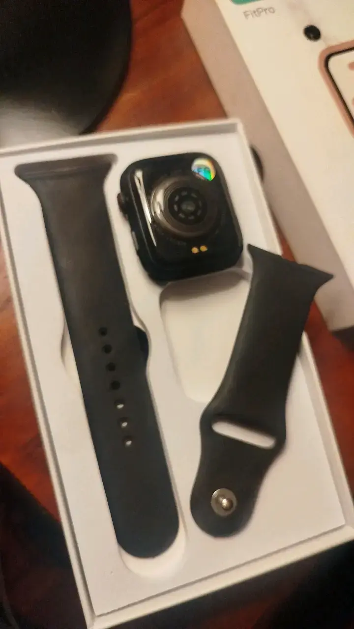 Smartwatch negro con correa de silicona - 3