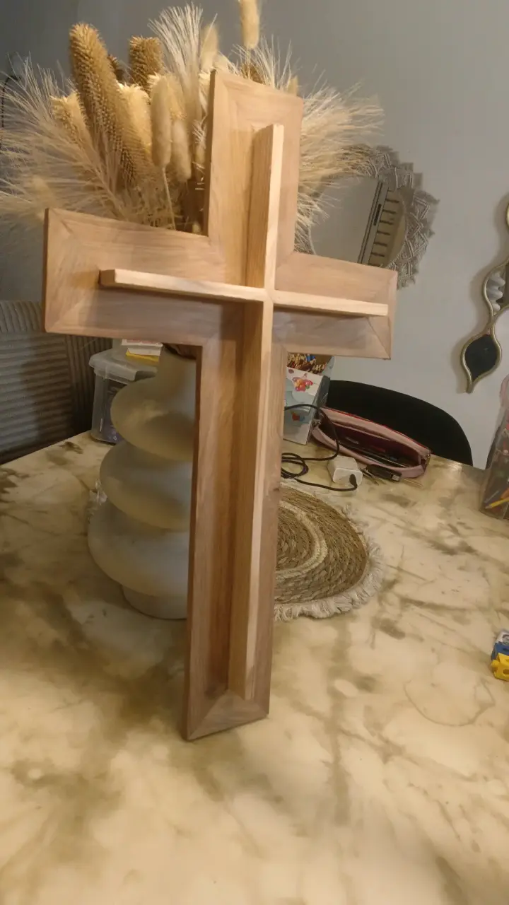 Cruz de madera artesanal de roble y pino - 2