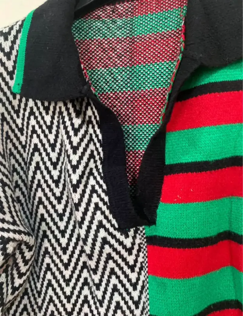 Suéter estampado multicolor con diseño único - 2
