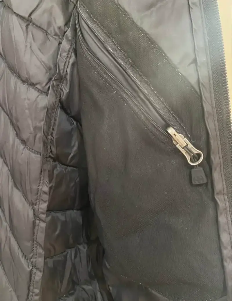 Chaqueta acolchada negra para invierno - 4