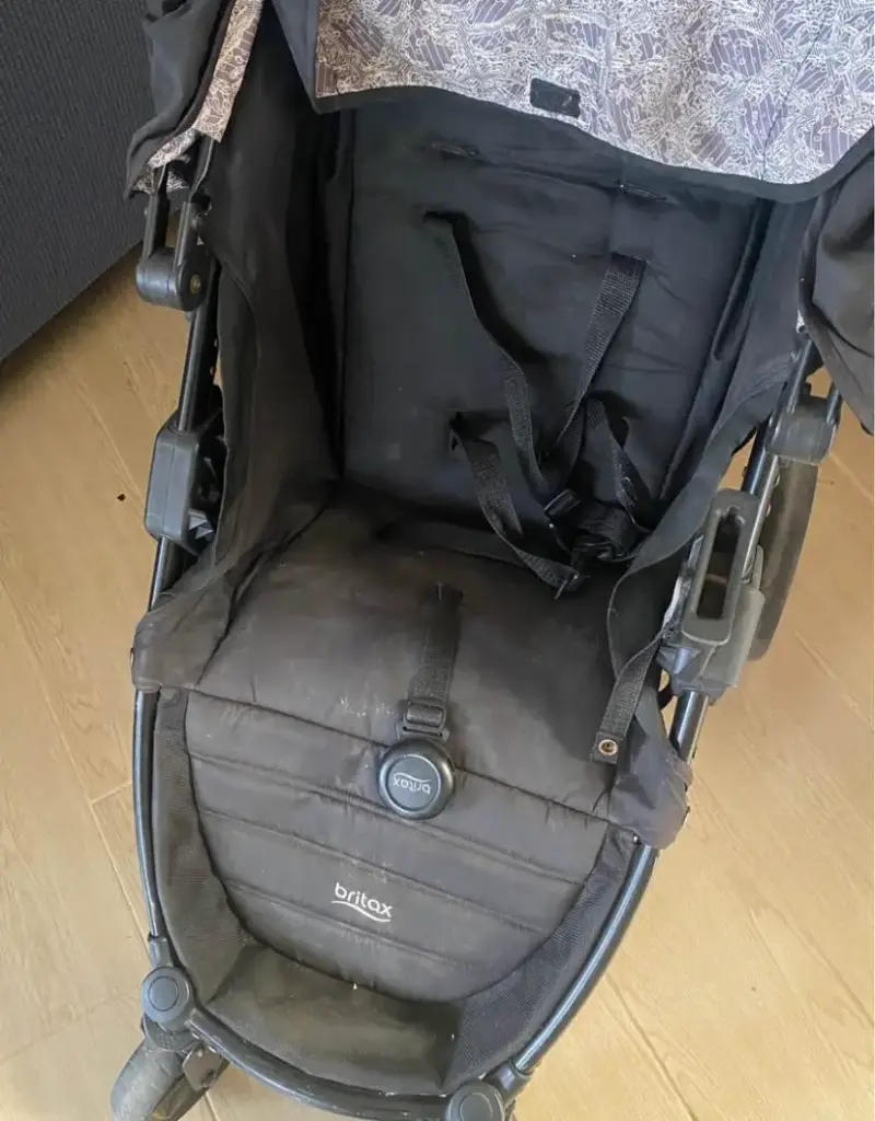 Coche Britax plegable negro para bebé - 3