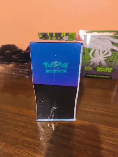Caja Entrenador Élite Pokémon Journey Together - miniatura 4
