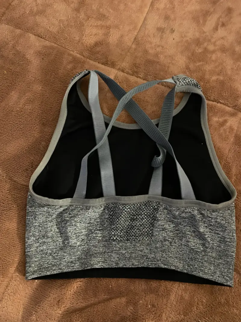 Tops deportivos - 4
