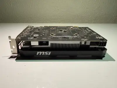 Tarjeta gráfica MSI Nvidia 1650 Super Ventus - miniatura 2