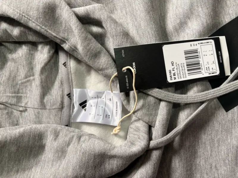 Polerón gris con capucha adidas - 2