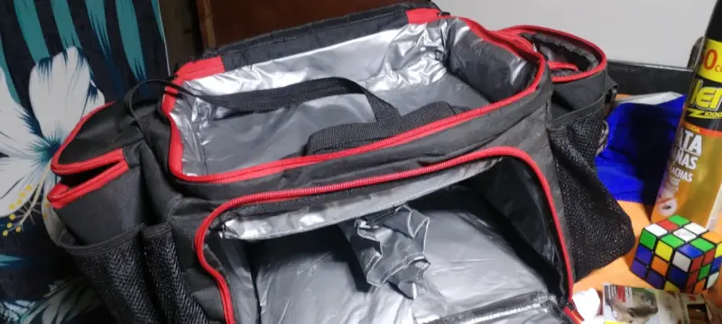 Bolso deportivo Dura Body negro y rojo - 2