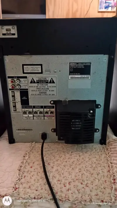 Sistema de sonido Sony MHC-GTR888 - miniatura 2