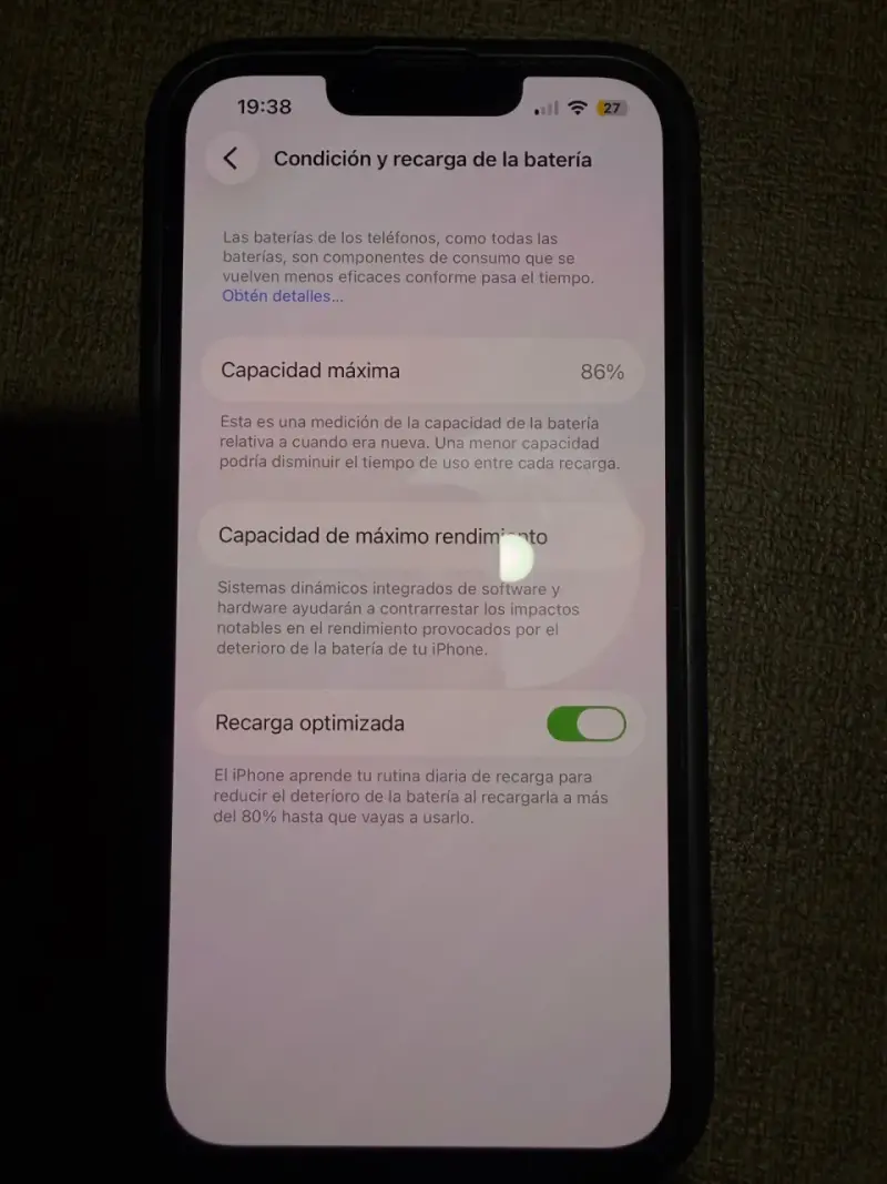 iPhone 13 en excelente estado - 5