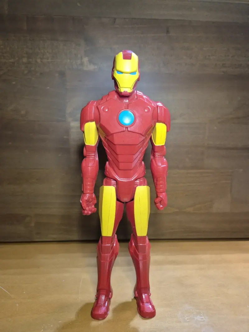 Figura de acción Iron Man hasbro - 1