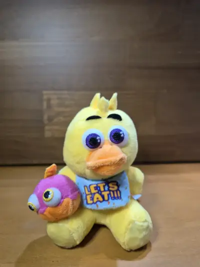 Peluche llavero five night at freddy chica - miniatura 1