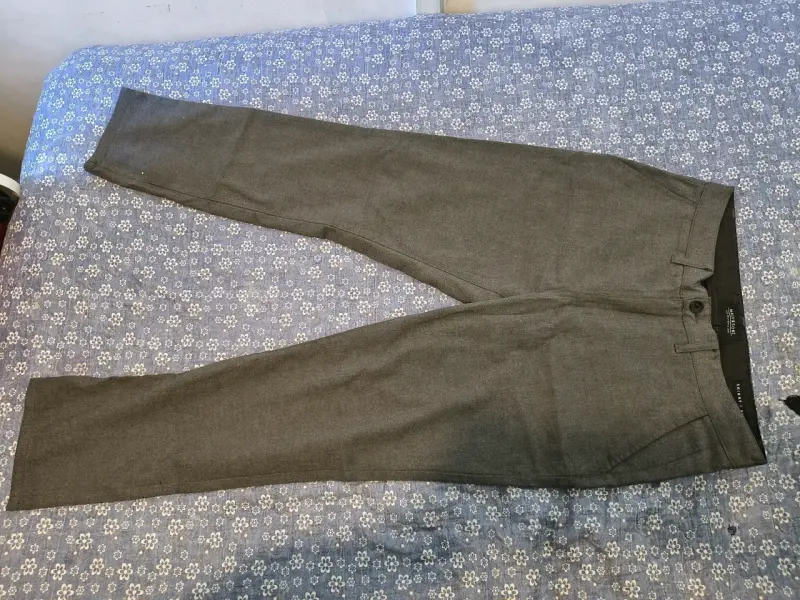 Chaqueta cortaviento y pantalones de colegio - 2