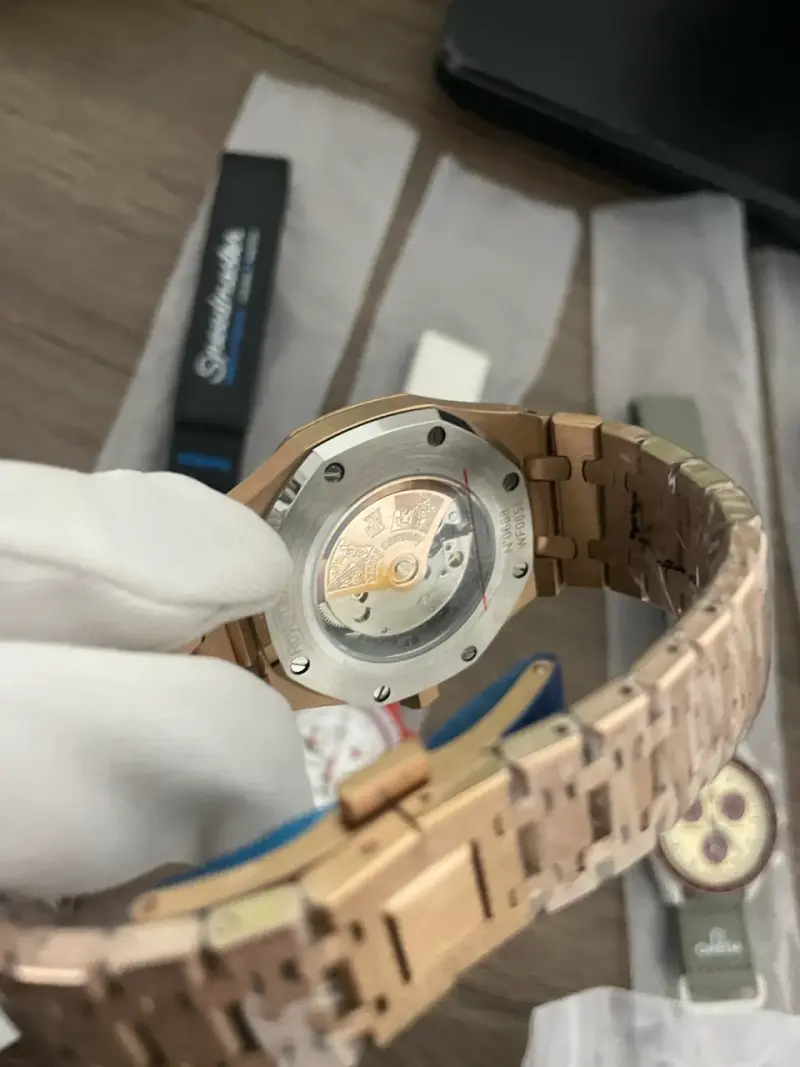 Reloj Audemars Piguet Royal Oak dorado - 3
