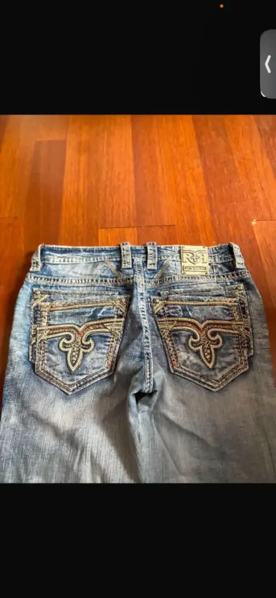 Jeans de mezclilla  (Rock revivals) - miniatura 2