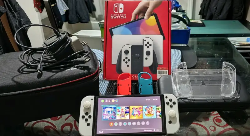 Nintendo Switch OLED Desbloqueada 256GB - Completa - 1