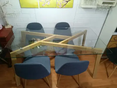 Mesa de comedor de vidrio 4 sillas - miniatura 2