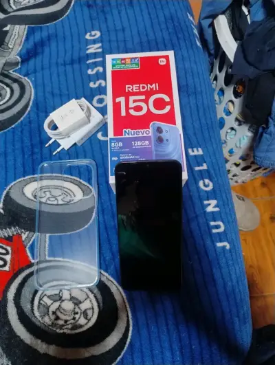 Smartphone Xiaomi Redmi 15C 128GB nuevo - miniatura 1