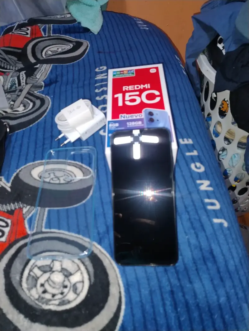 Smartphone Xiaomi Redmi 15C 128GB nuevo - 3