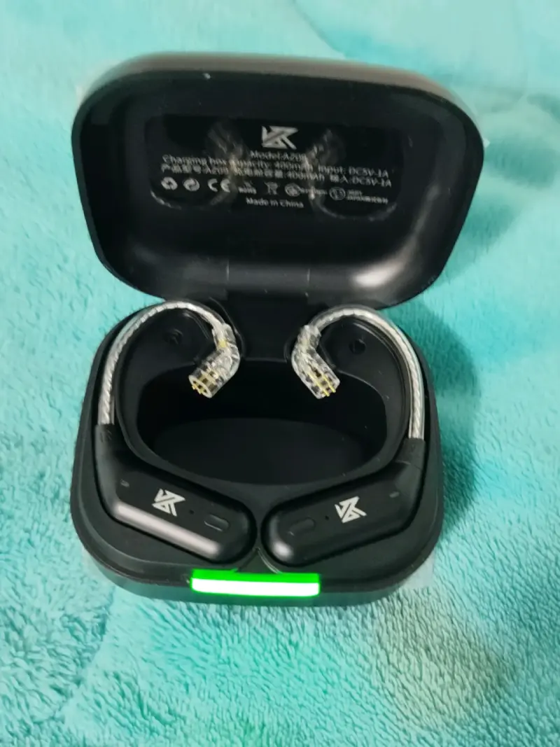 Adaptador Bluetooth KZ AZ09 para audífonos - 2