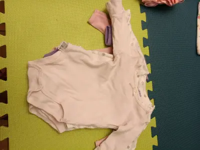 Body de bebé rosado manga larga - miniatura 6