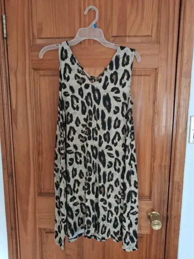 Vestido animal print sin mangas - miniatura 1