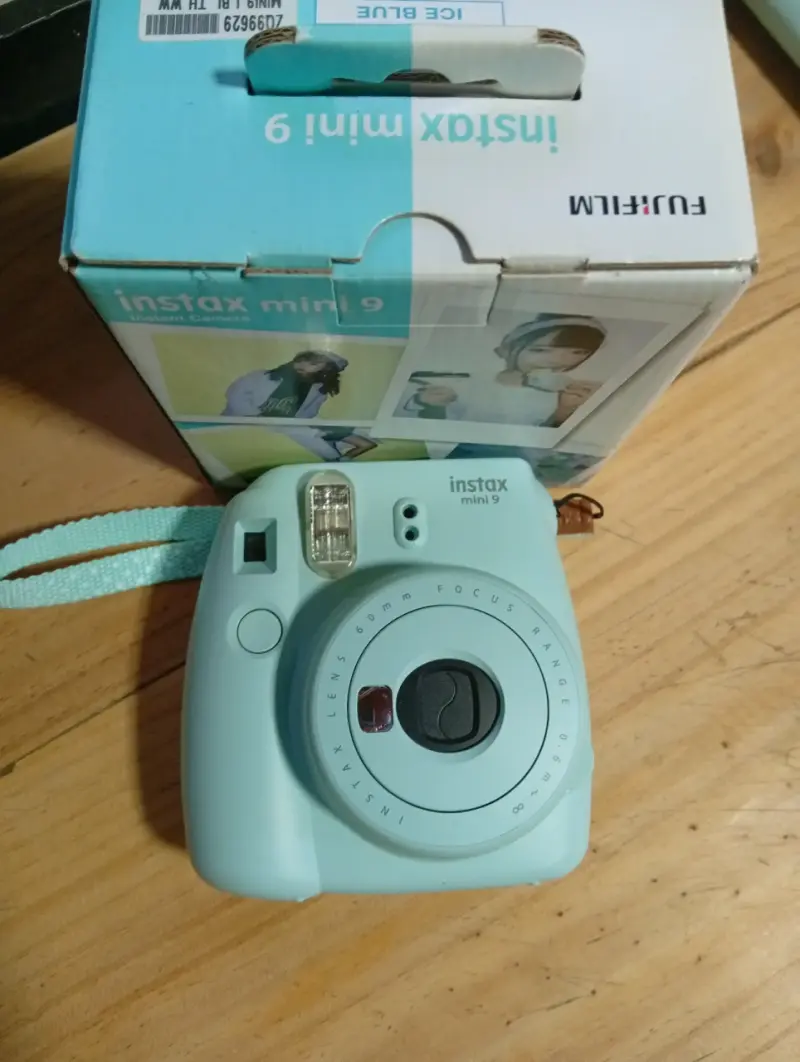 Cámara instantánea Fujifilm Instax Mini 9 azul - 1