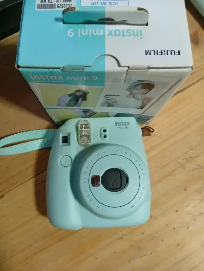 Cámara instantánea Fujifilm Instax Mini 9 azul - miniatura 1