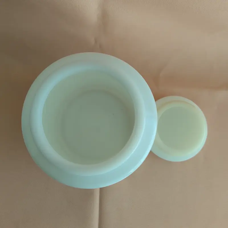 Frasco Milk Glass Vintage - 4