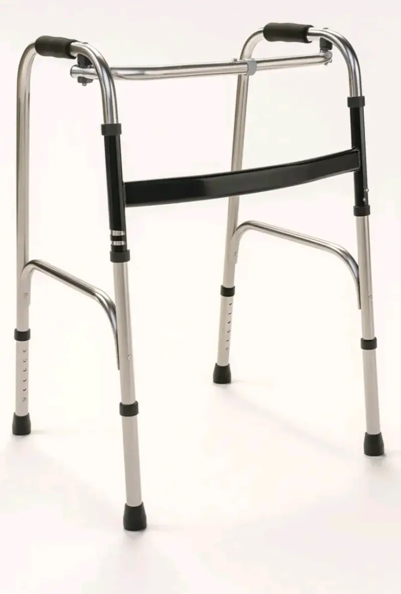 Andador plegable de aluminio ajustable