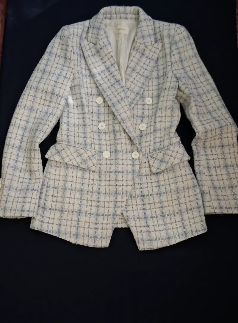 Blazer a cuadros elegante para mujer - 2