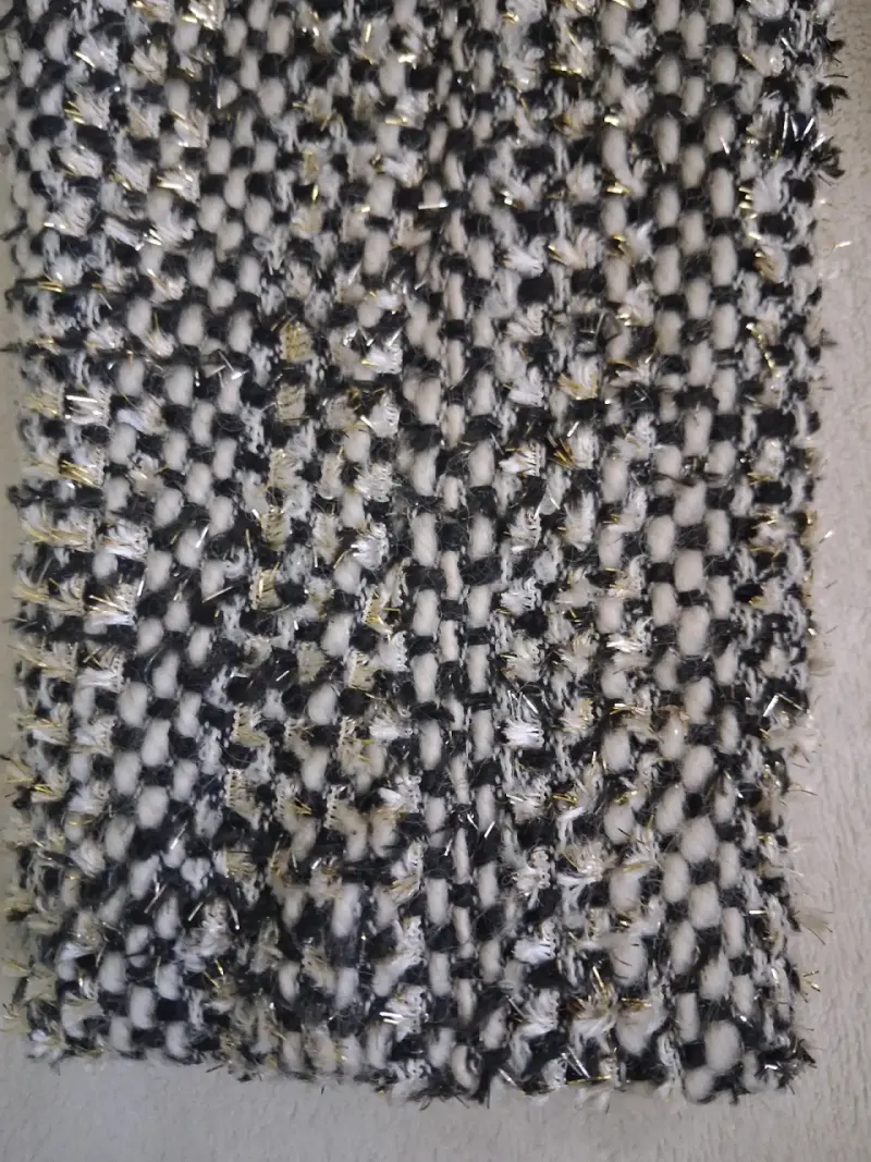 Chaqueta de tweed con botones dorados - 3