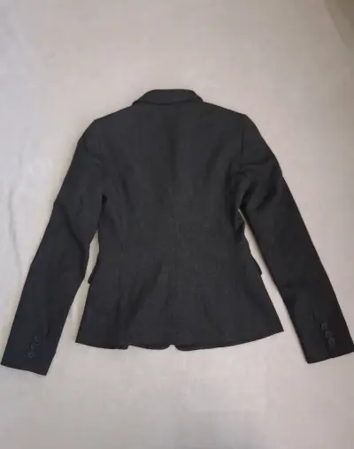 Blazer negro elegante para mujer - miniatura 2