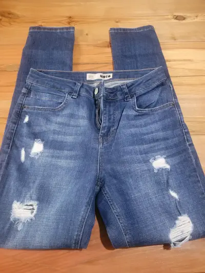 Jeans Moto desgastados para mujer - miniatura 1