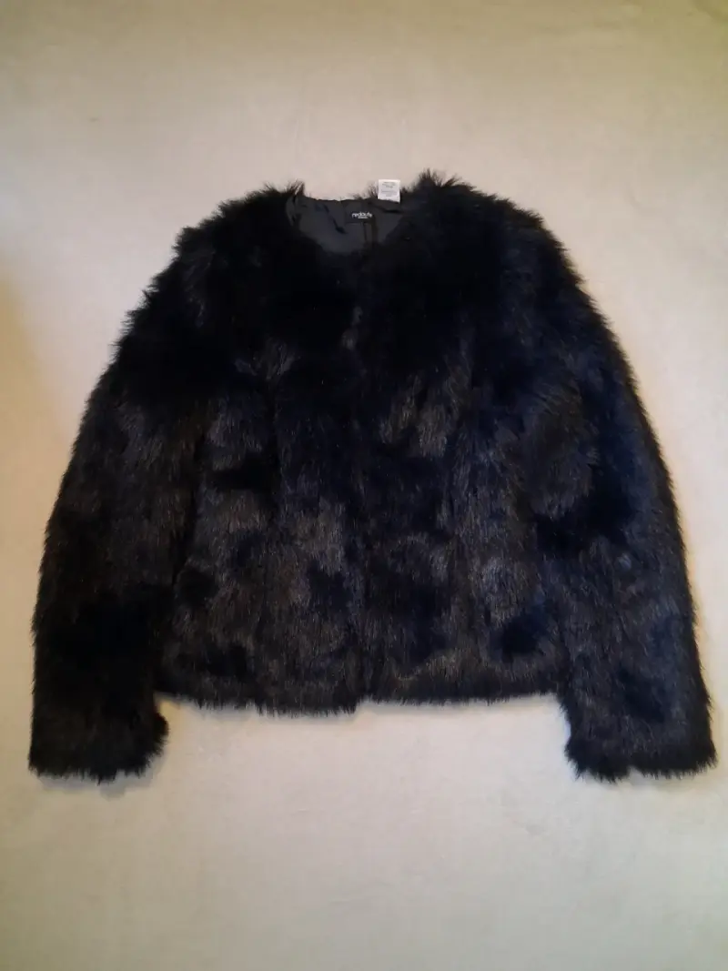 Chaqueta de piel sintética negra para mujer - 1