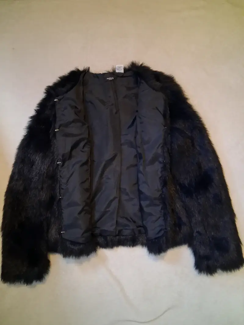 Chaqueta de piel sintética negra para mujer - 2