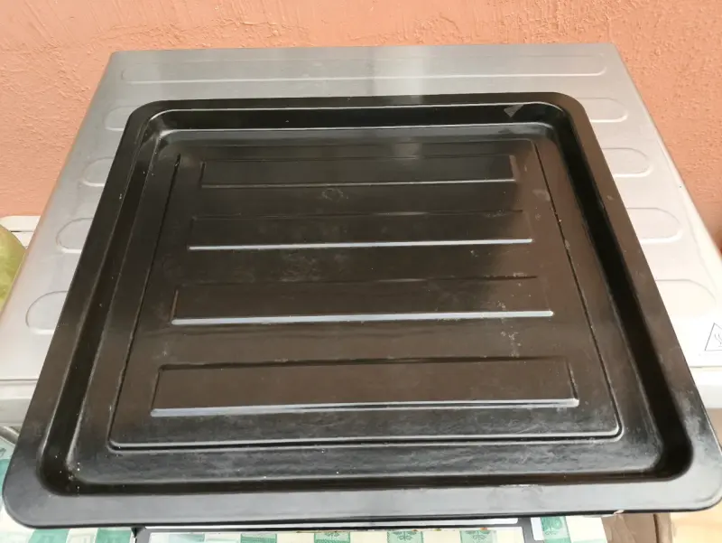 Horno eléctrico en buen estado - 2