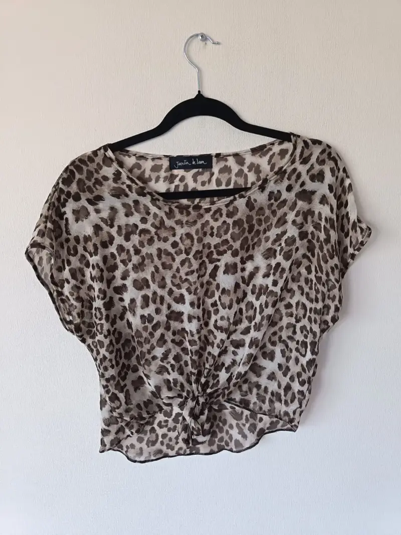 Blusa animal print Juanita de Leon