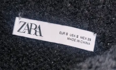 Suéter negro Zara de cuello alto para mujer - miniatura 3