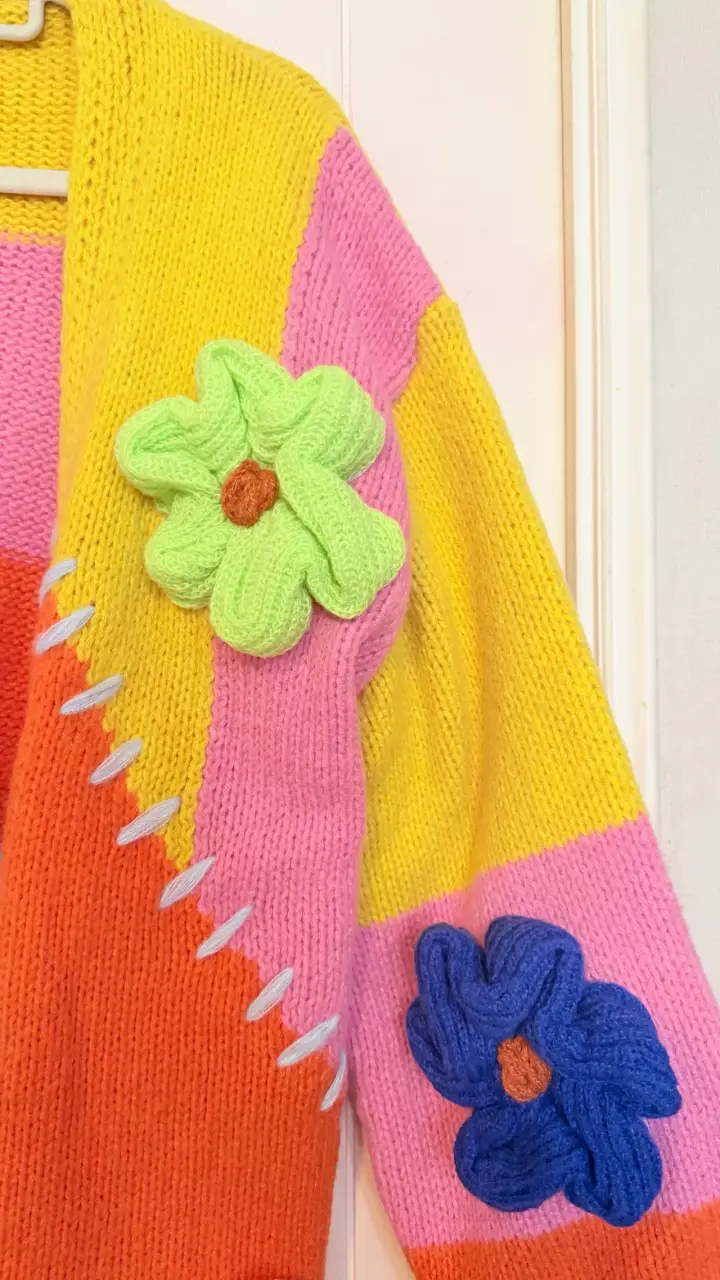 Cardigan de lana multicolor con flores - 2