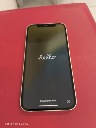 iPhone 12 pila nueva 100%. Entrega presencial. - miniatura 1